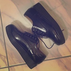 Hot Topic ‘Wanted’ Creeper/Oxfords